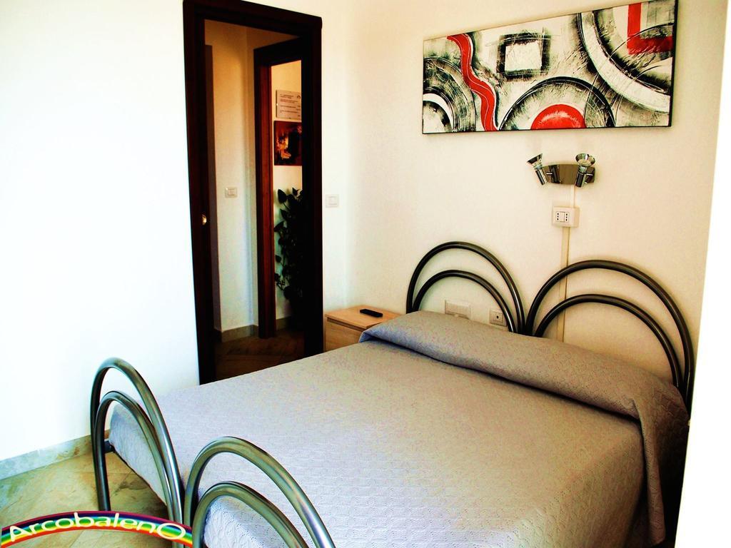 Bed and Breakfast Il Nuovo Arcobaleno Alghero Esterno foto
